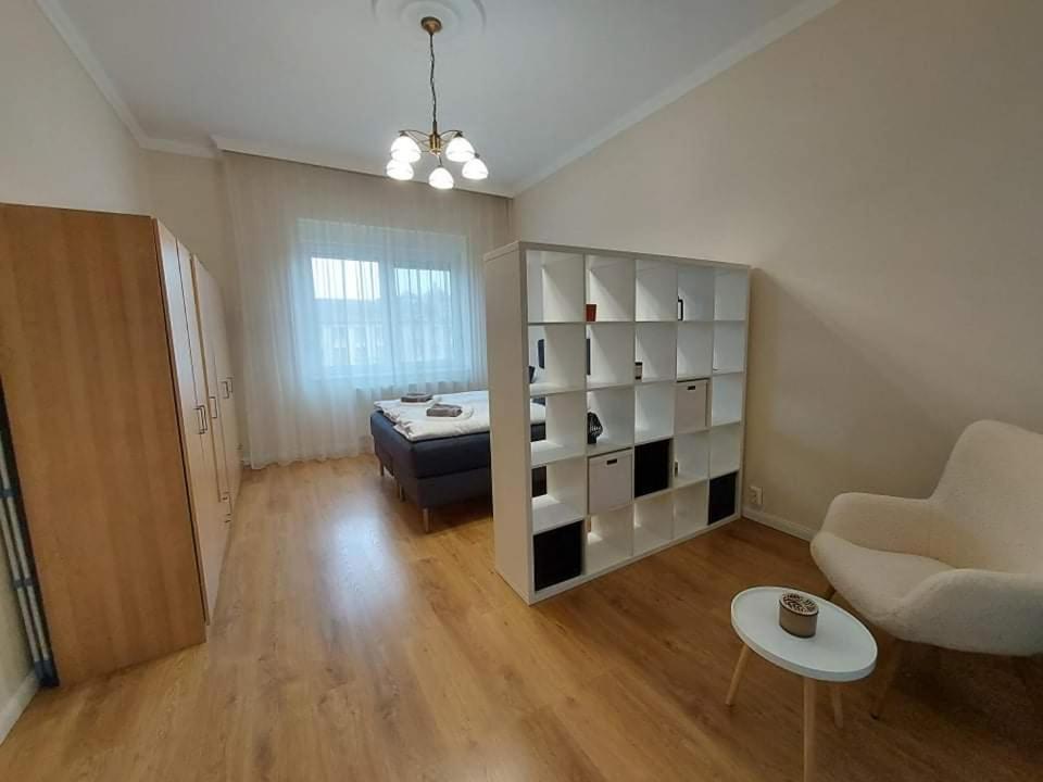 Alfoeldi Palace Apartman Debrecen Esterno foto