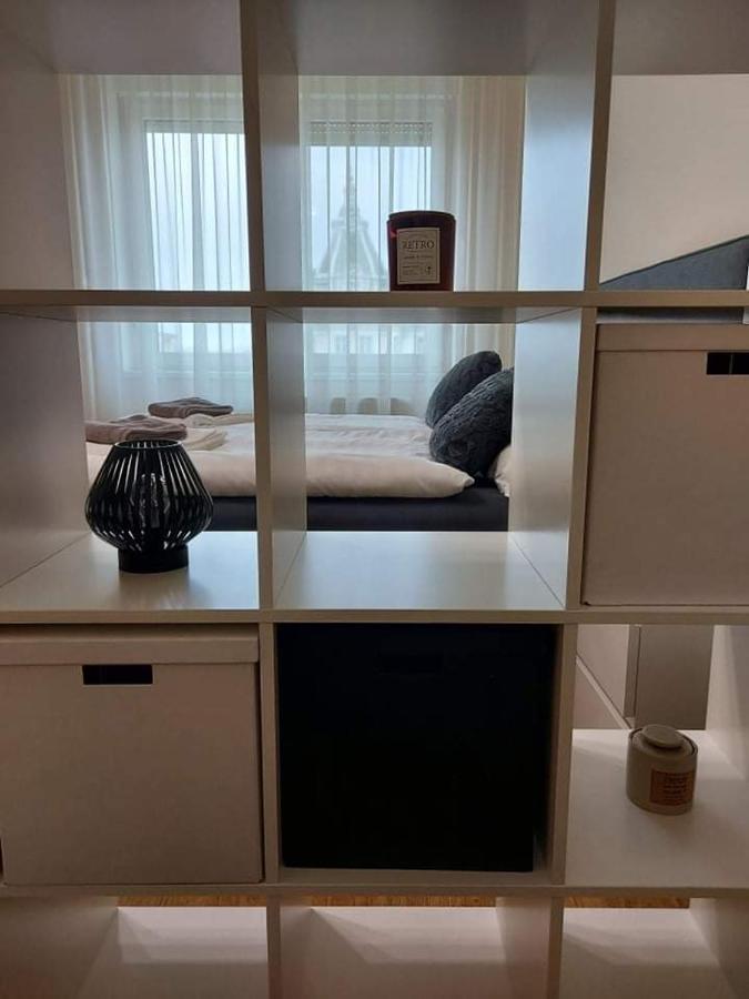Alfoeldi Palace Apartman Debrecen Esterno foto