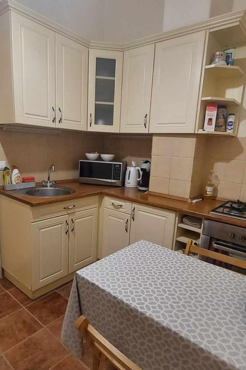 Alfoeldi Palace Apartman Debrecen Esterno foto