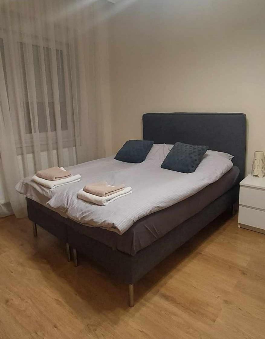 Alfoeldi Palace Apartman Debrecen Esterno foto