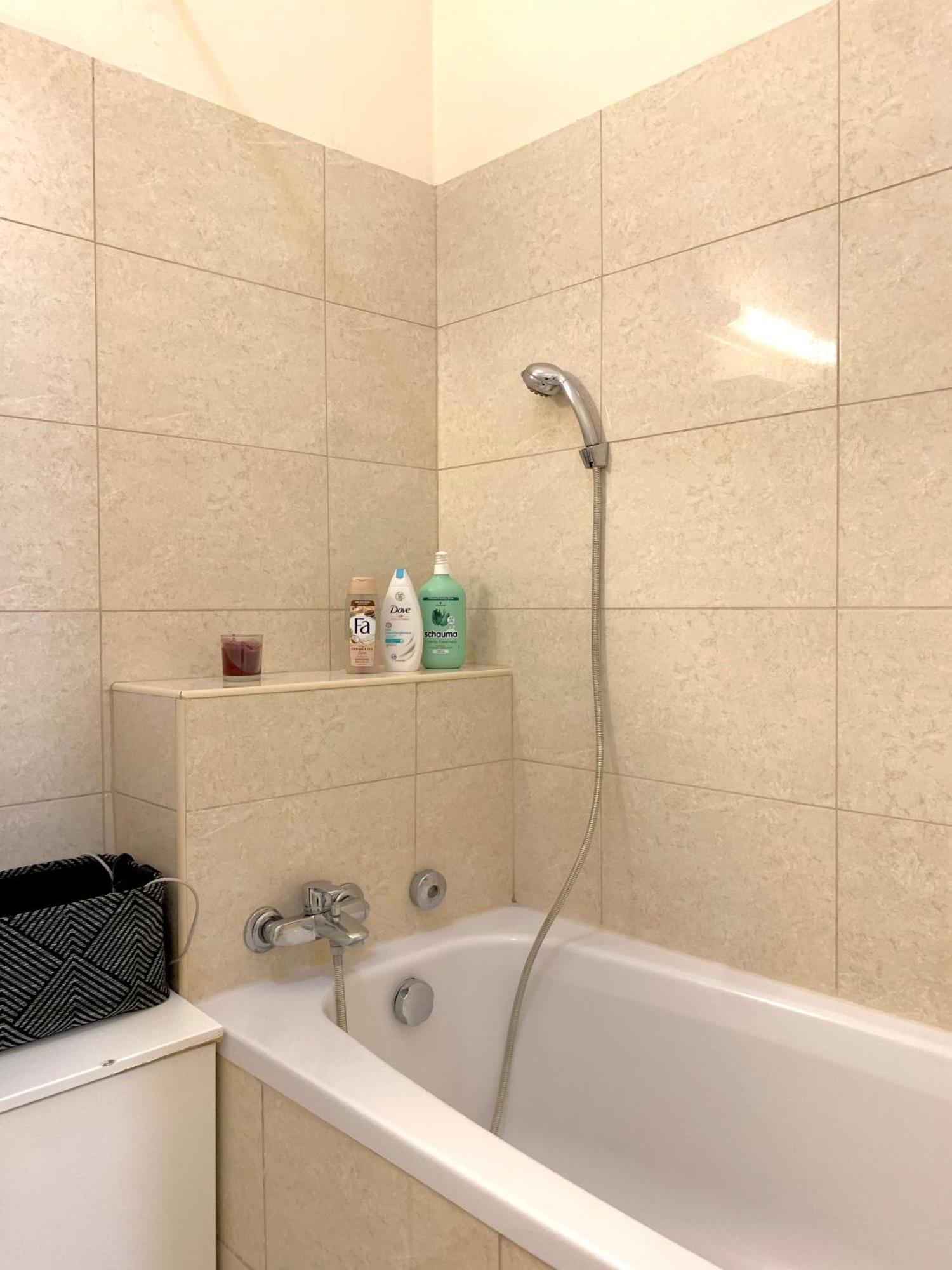 Alfoeldi Palace Apartman Debrecen Esterno foto